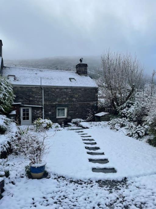 Pen-y-bryn * Blaenau Ffestiniog