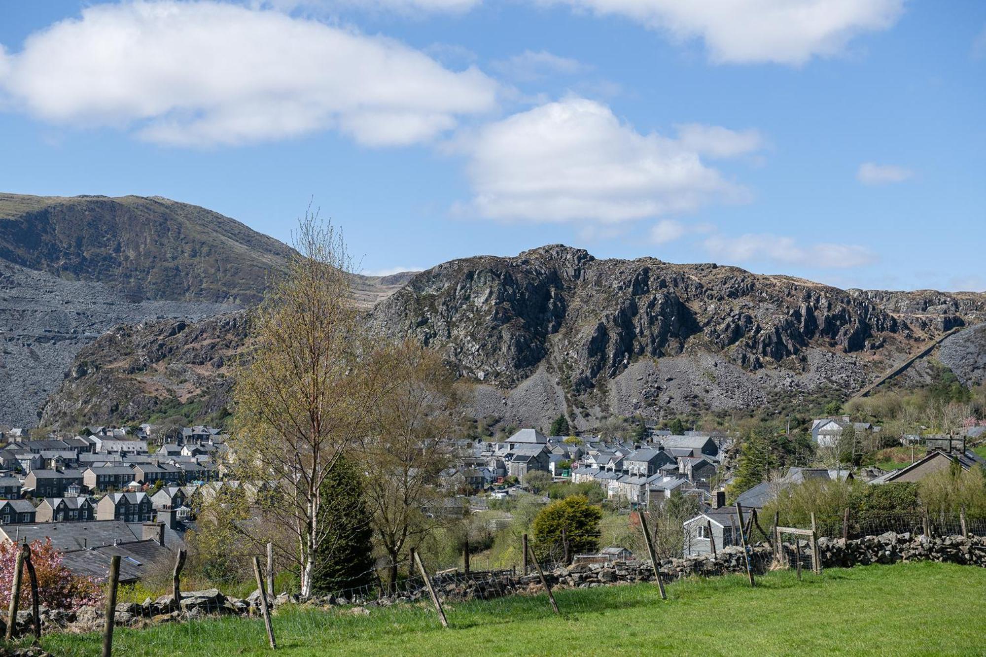 Pen-y-bryn